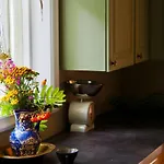 Charming Southern Style House Near Arendal Hébergement de vacances *