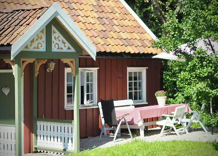 Sjarmerende Hus I Sorlandsstil Naer Arendal Feriehus Vrengen
