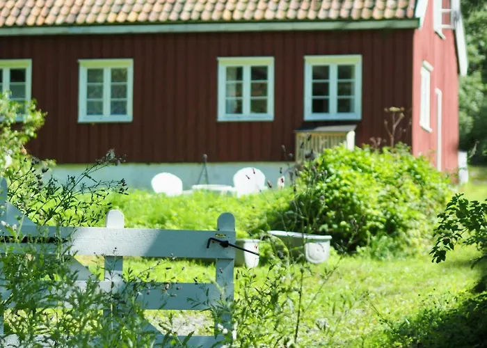 Feriehus Sjarmerende Hus I Sorlandsstil Naer Arendal