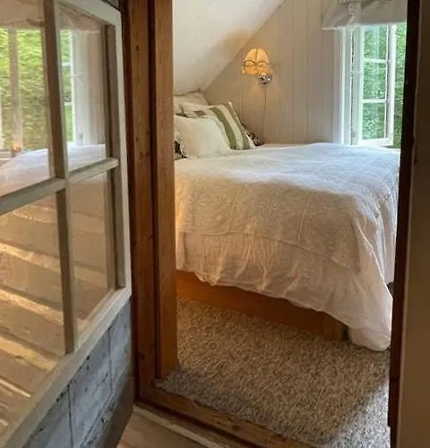 Charming Southern Style House Near Arendal * Vrengen