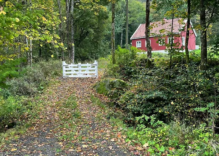 Charming Southern Style House Near Arendal Ferienhaus
