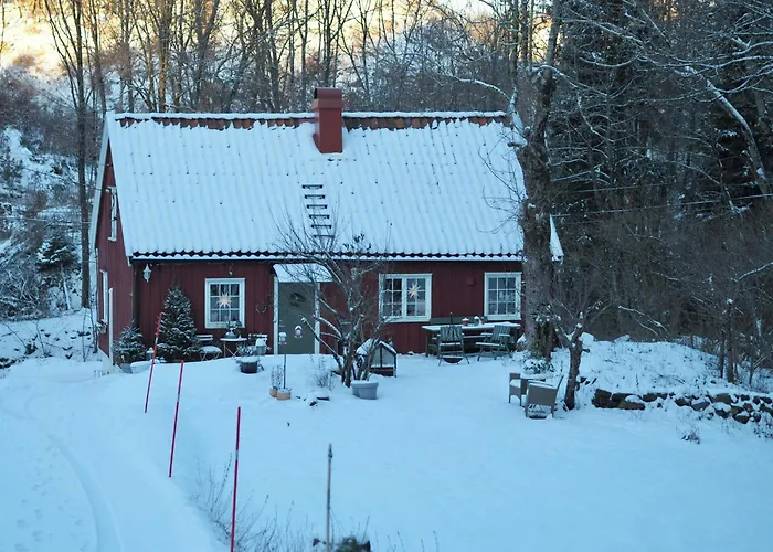 Сasa de vacaciones Charming Southern Style House Near Arendal *